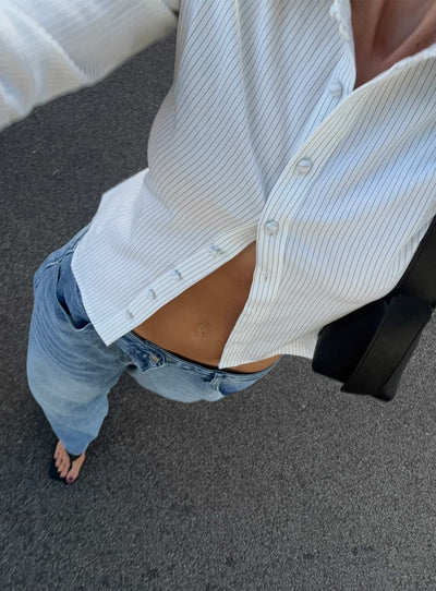Celestelle™ | Chemise ajustée à rayures fines