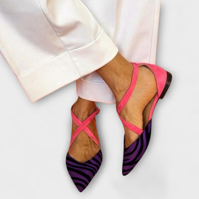 Celestelle™ | Loafer à motif zèbre et brides croisées