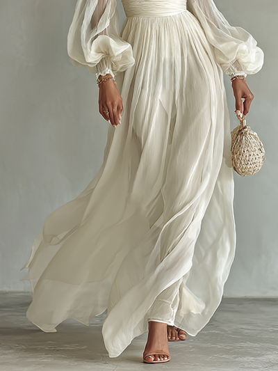 Célestelle™ | Robe longue en chiffon à encolure carrée