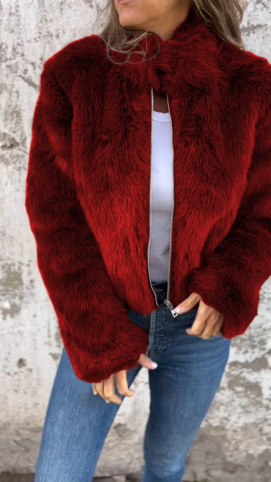 Celestelle™ | Veste courte en fausse fourrure