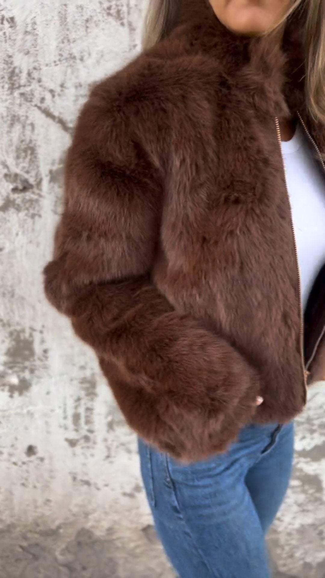 Celestelle™ | Veste courte en fausse fourrure