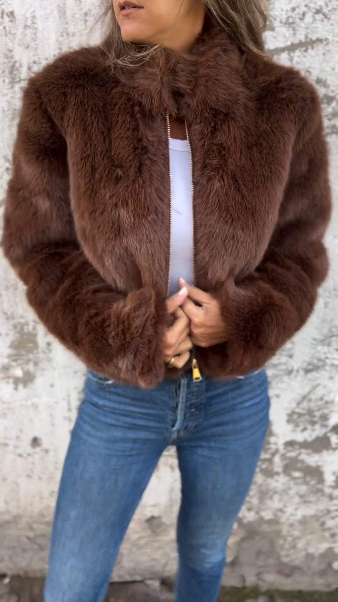 Celestelle™ | Veste courte en fausse fourrure