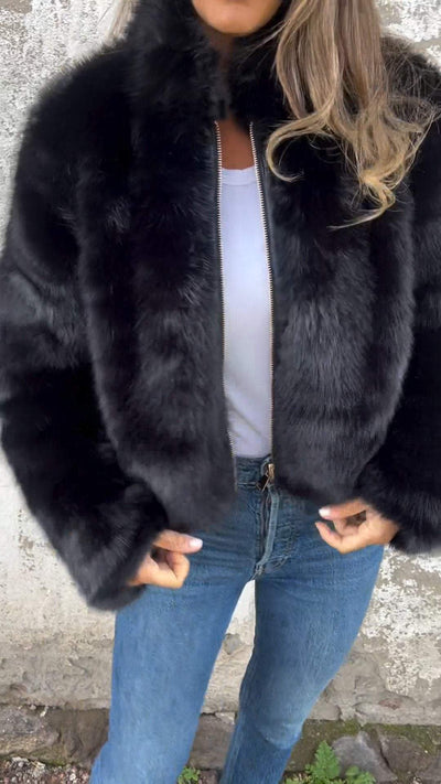 Celestelle™ | Veste courte en fausse fourrure